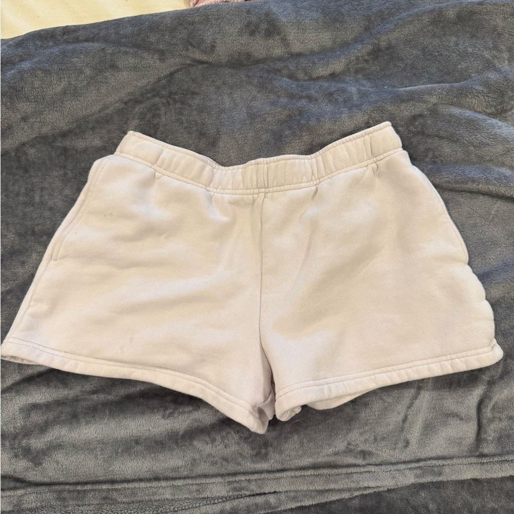 Aritzia TNA Shorts